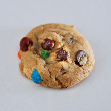 Load image into Gallery viewer, crispy cowboy thundercluster cookie 
